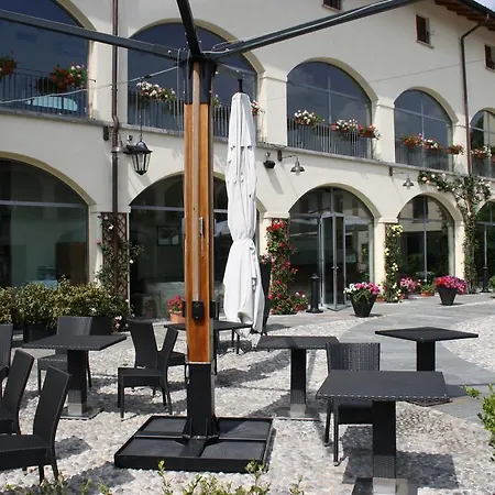Cascina Canova Uggiate