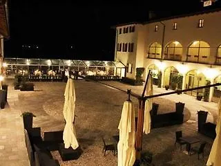 Szálloda Cascina Canova Uggiate