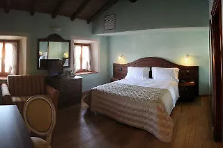 Cascina Canova 4*