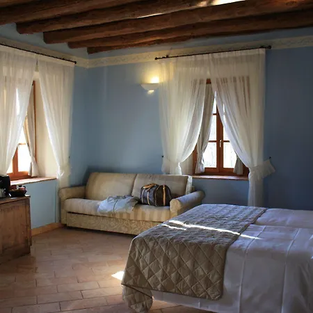 Cascina Canova Uggiate