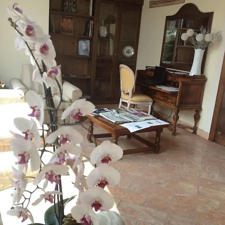 Cascina Canova Szálloda 4*