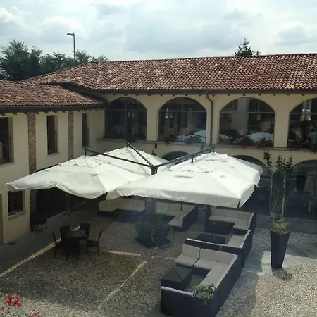 Szálloda Cascina Canova Uggiate
